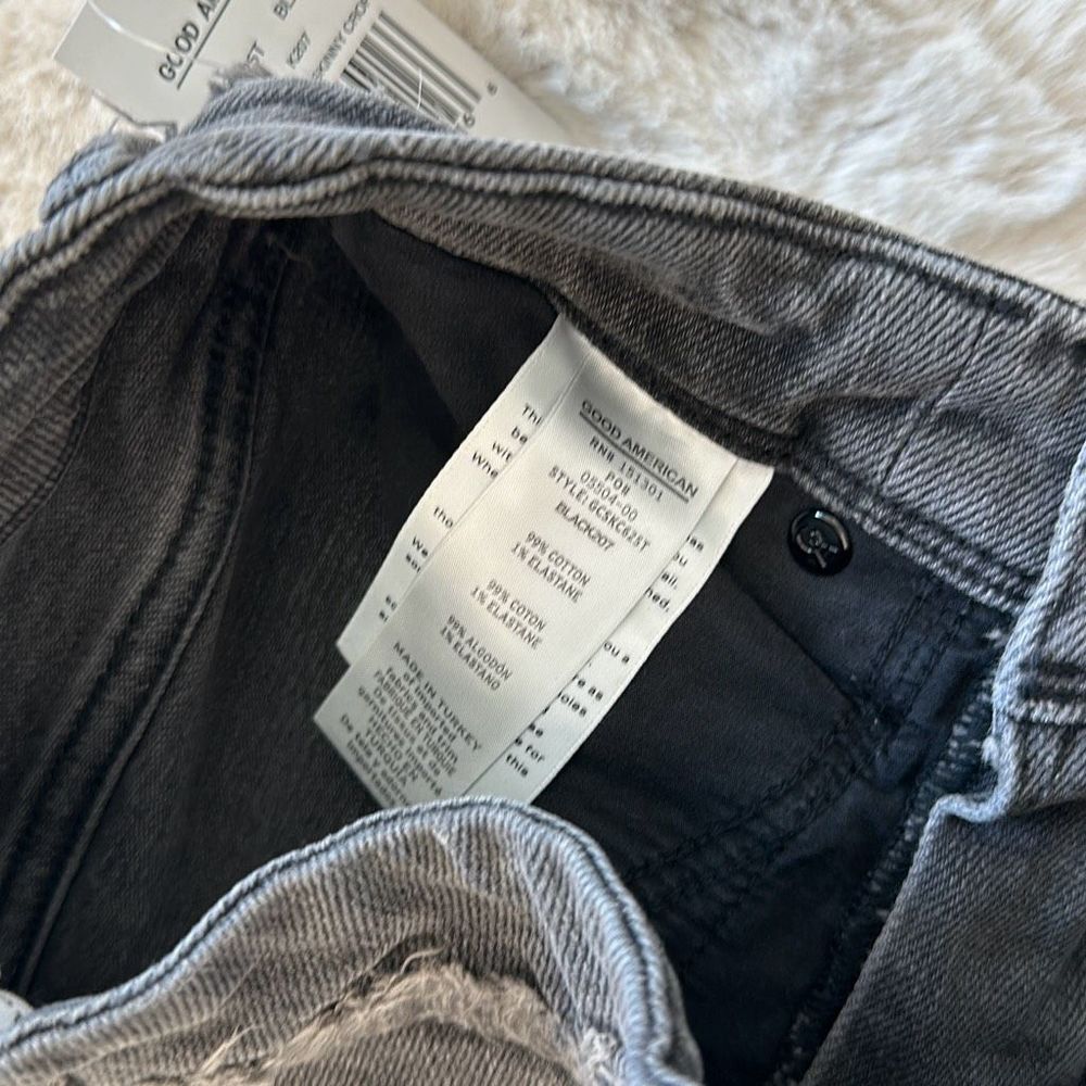 Good American Good Curve Skinny Crop Jeans Size 00/24 - Picture 6 of 9